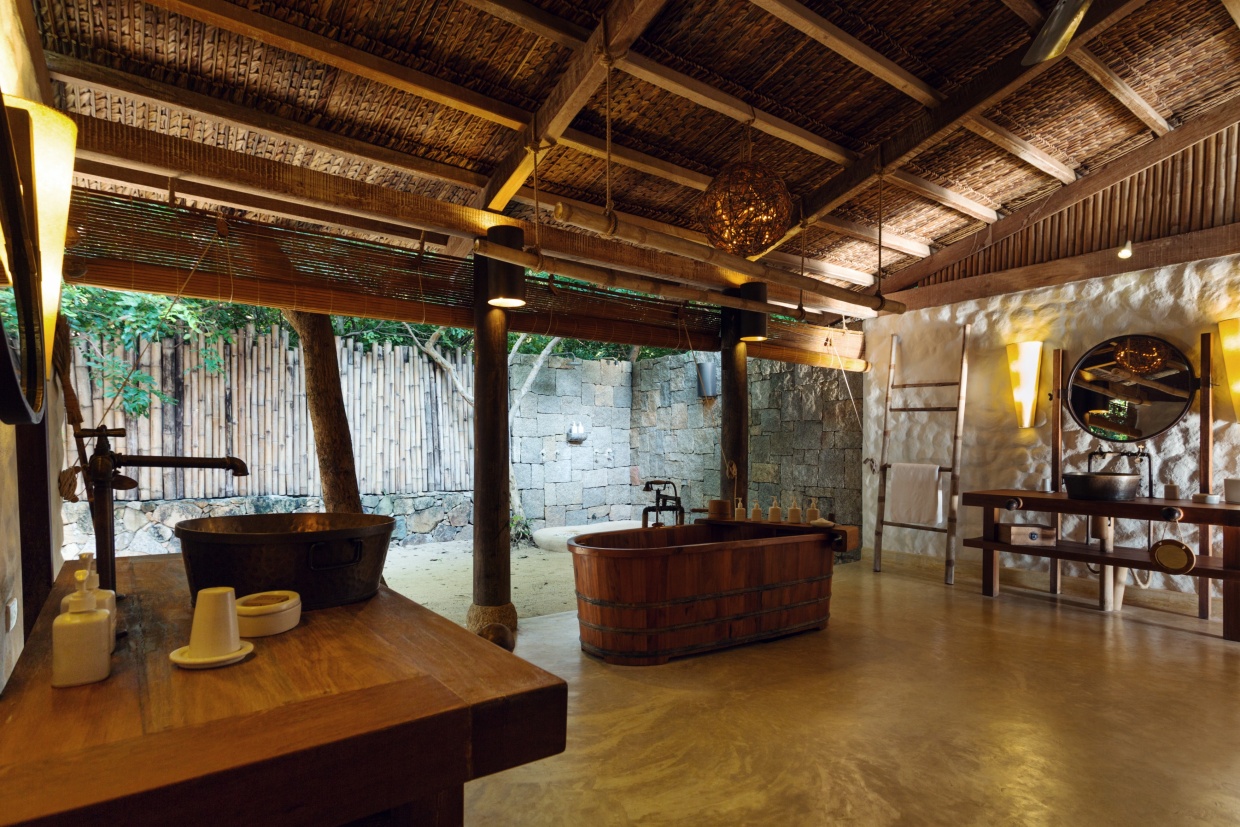 Rock Pool Villa Bathroom
